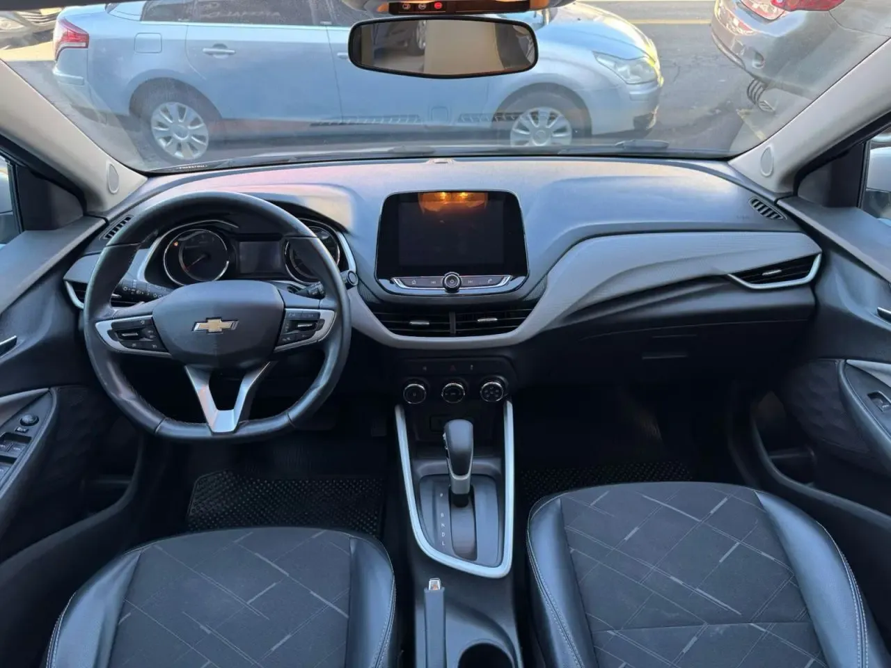 Interior frontal
